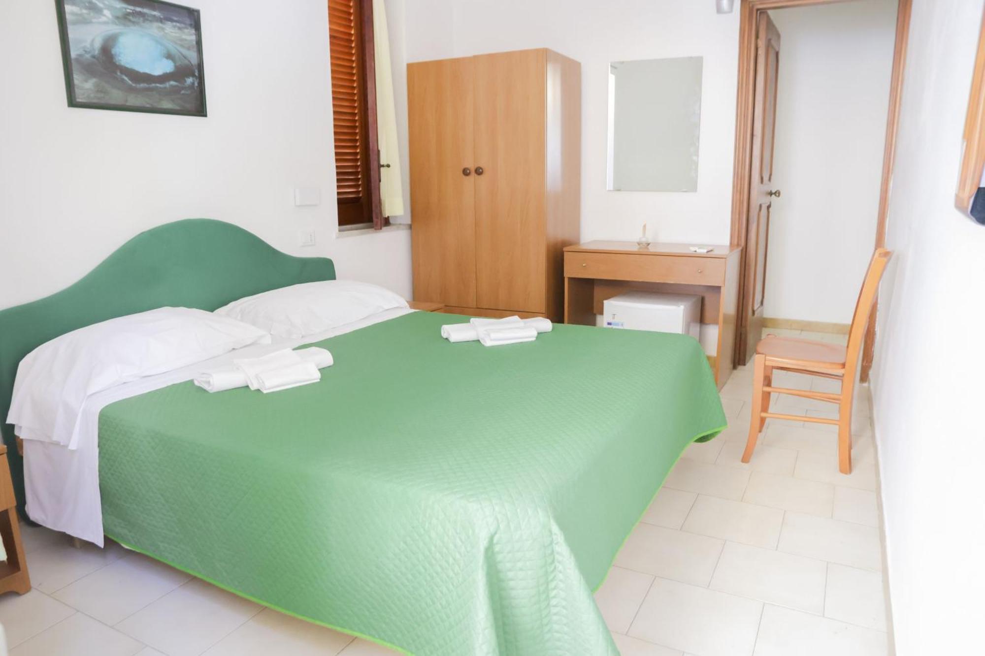 Hotel Cesotta Форио Экстерьер фото